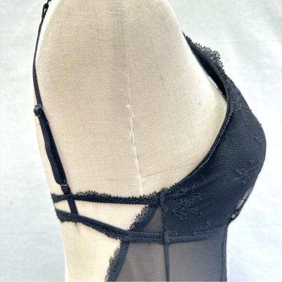 Abercrombie and Fitch black lace teddy lingerie bodysuit size small - Picture 8 of 16